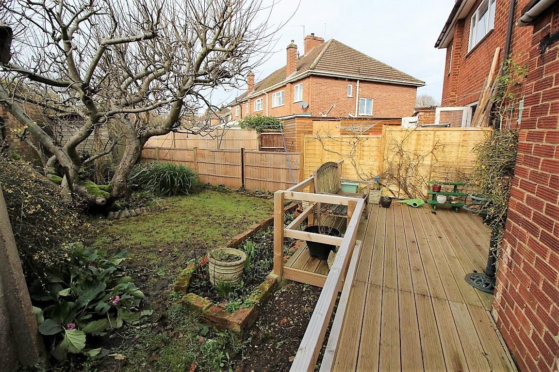 Hildens Drive, Tilehurst, Reading